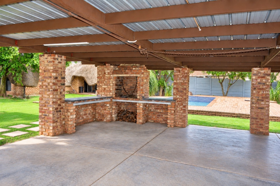 4 Bedroom Property for Sale in Doringkruin North West